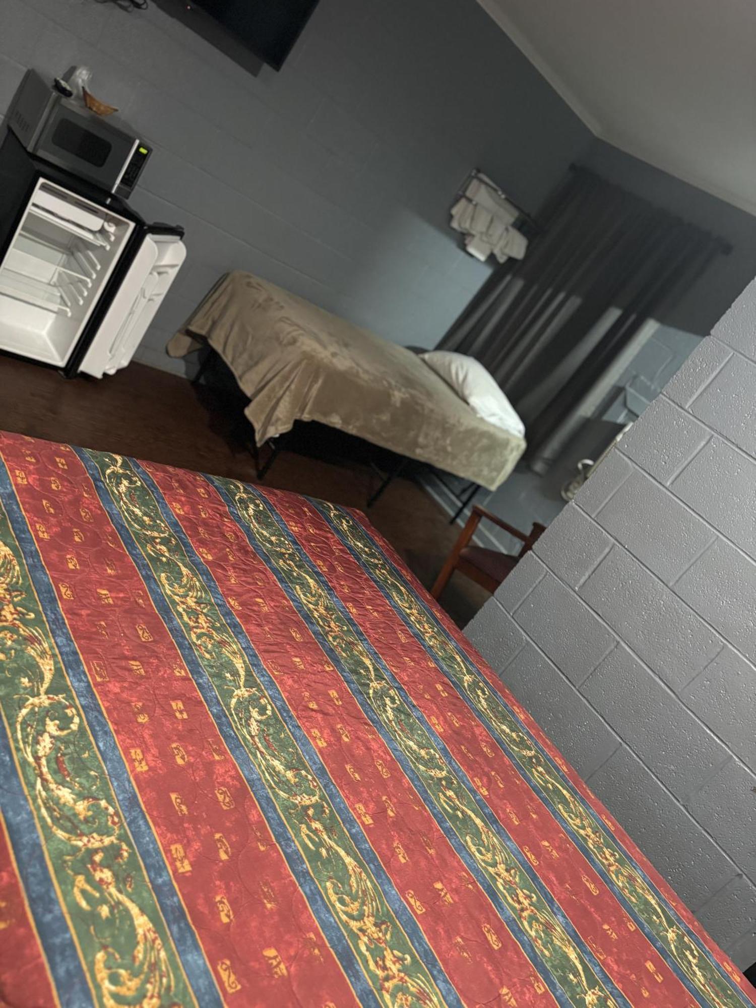Budget Inn Of Mineola Екстериор снимка