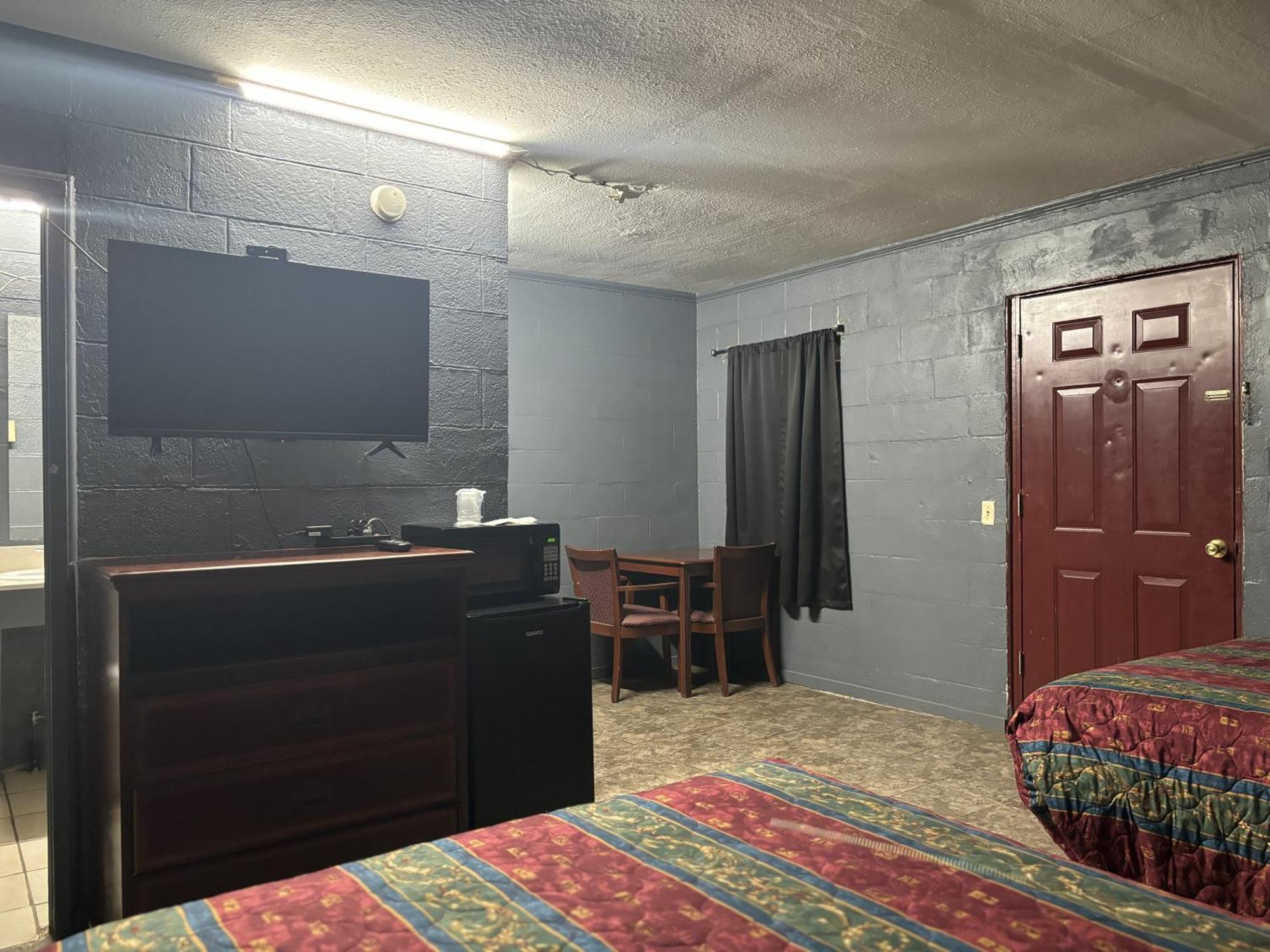 Budget Inn Of Mineola Екстериор снимка